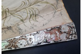 Charmante compagnie, éventail vers 1865