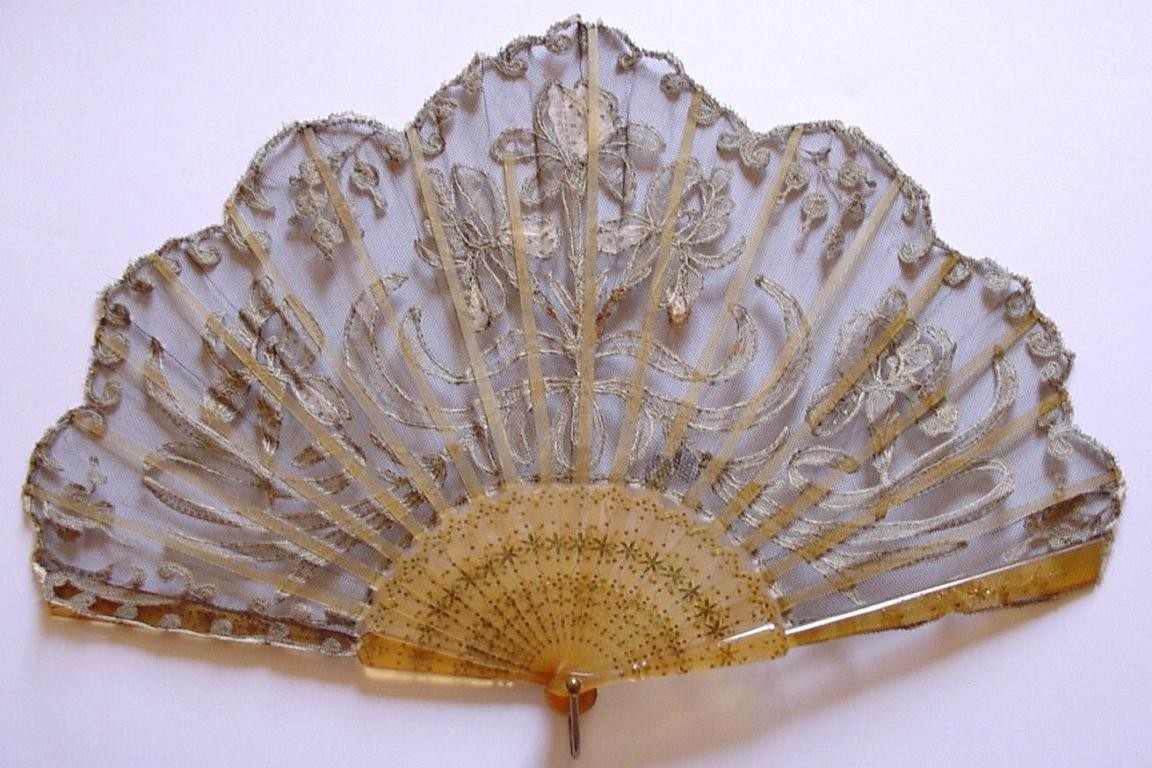 Les iris, éventail vers 1905